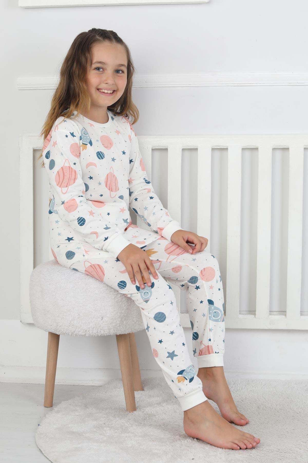 3-8 Yaş Kız Çocuk Uzaylı Pijama Takım