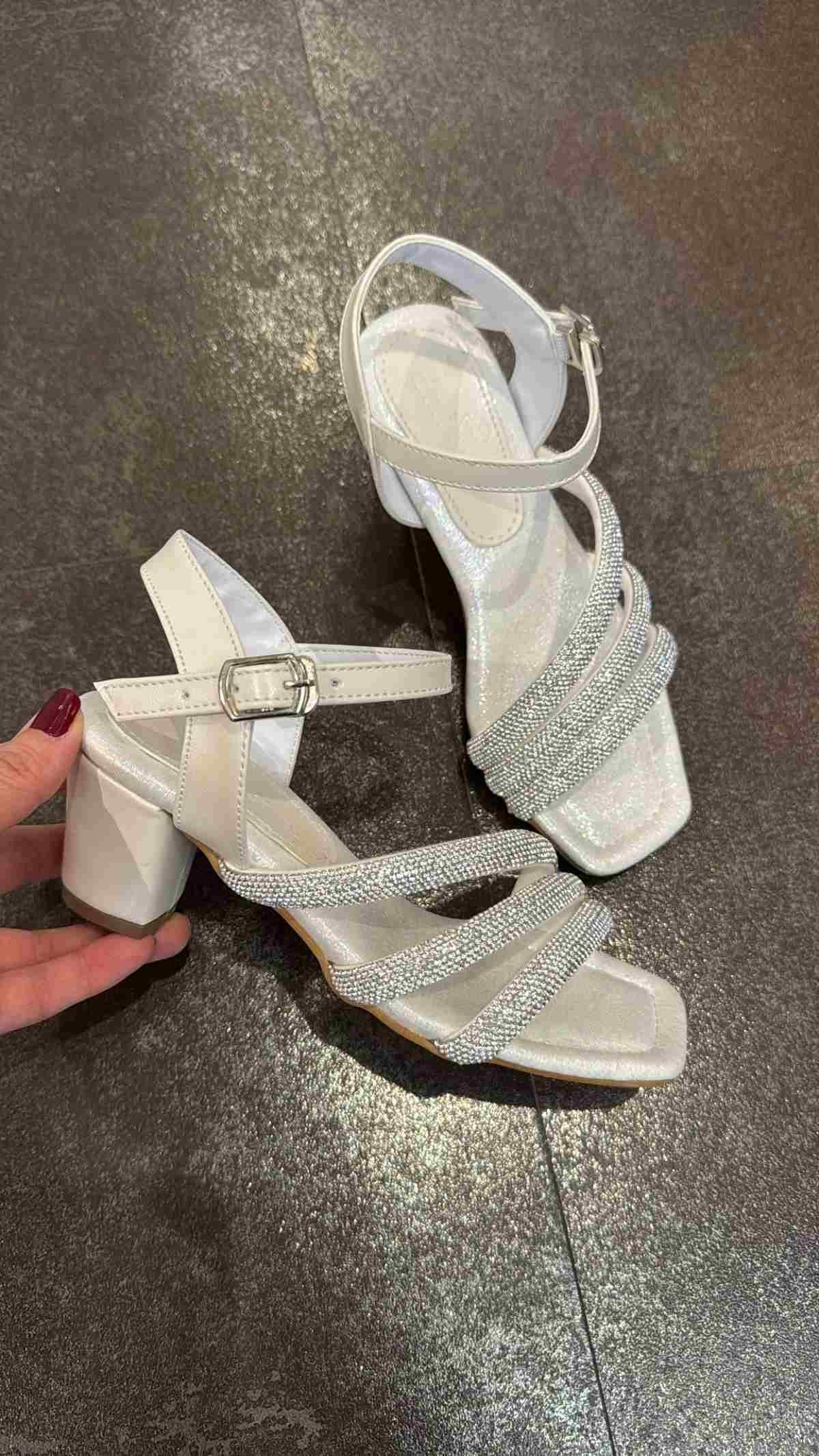 31-36 Numara Kız Çocuk Topuklu Ayakkabı