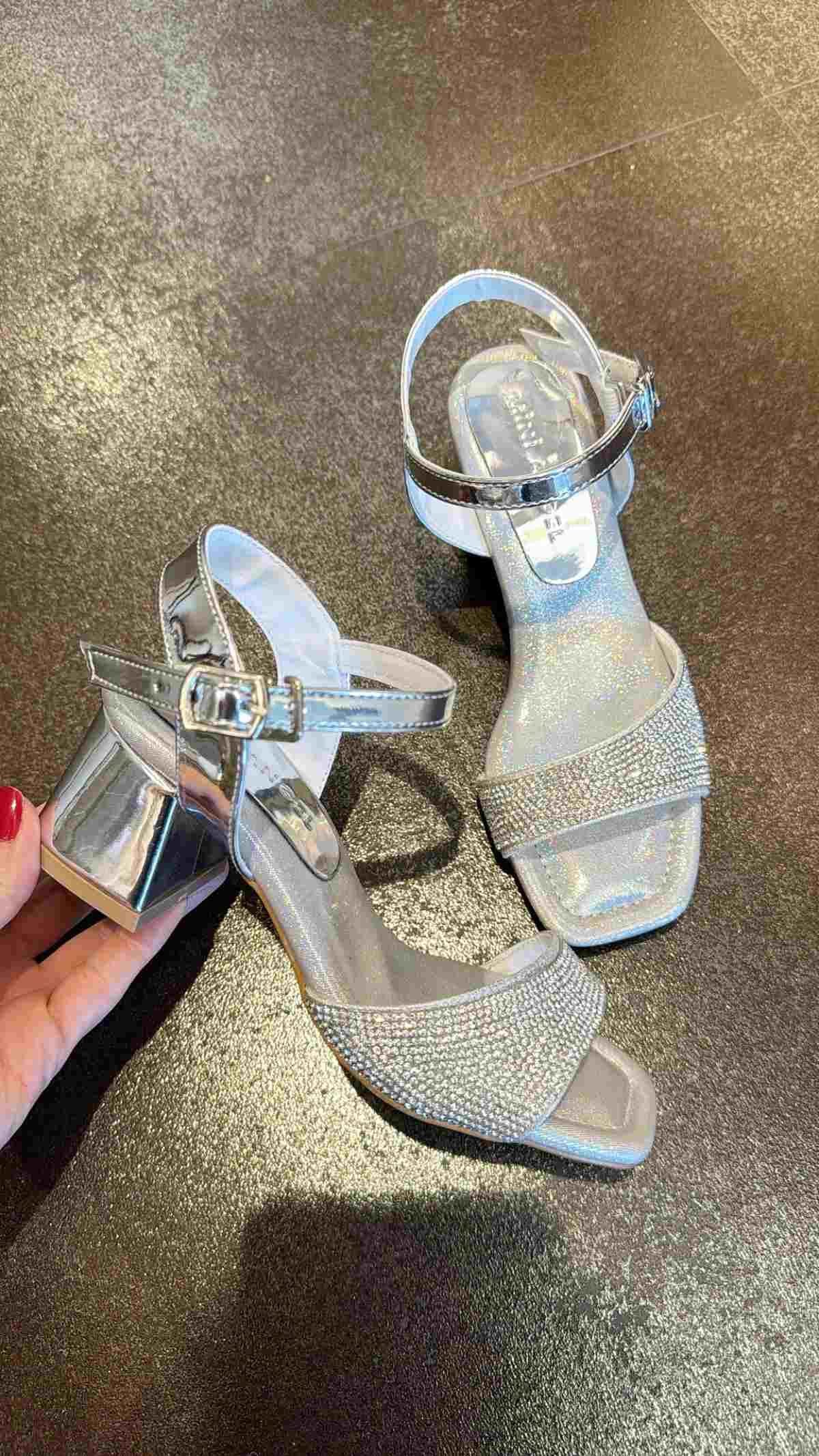 31-36 Numara Kız Çocuk Topuklu Ayakkabı