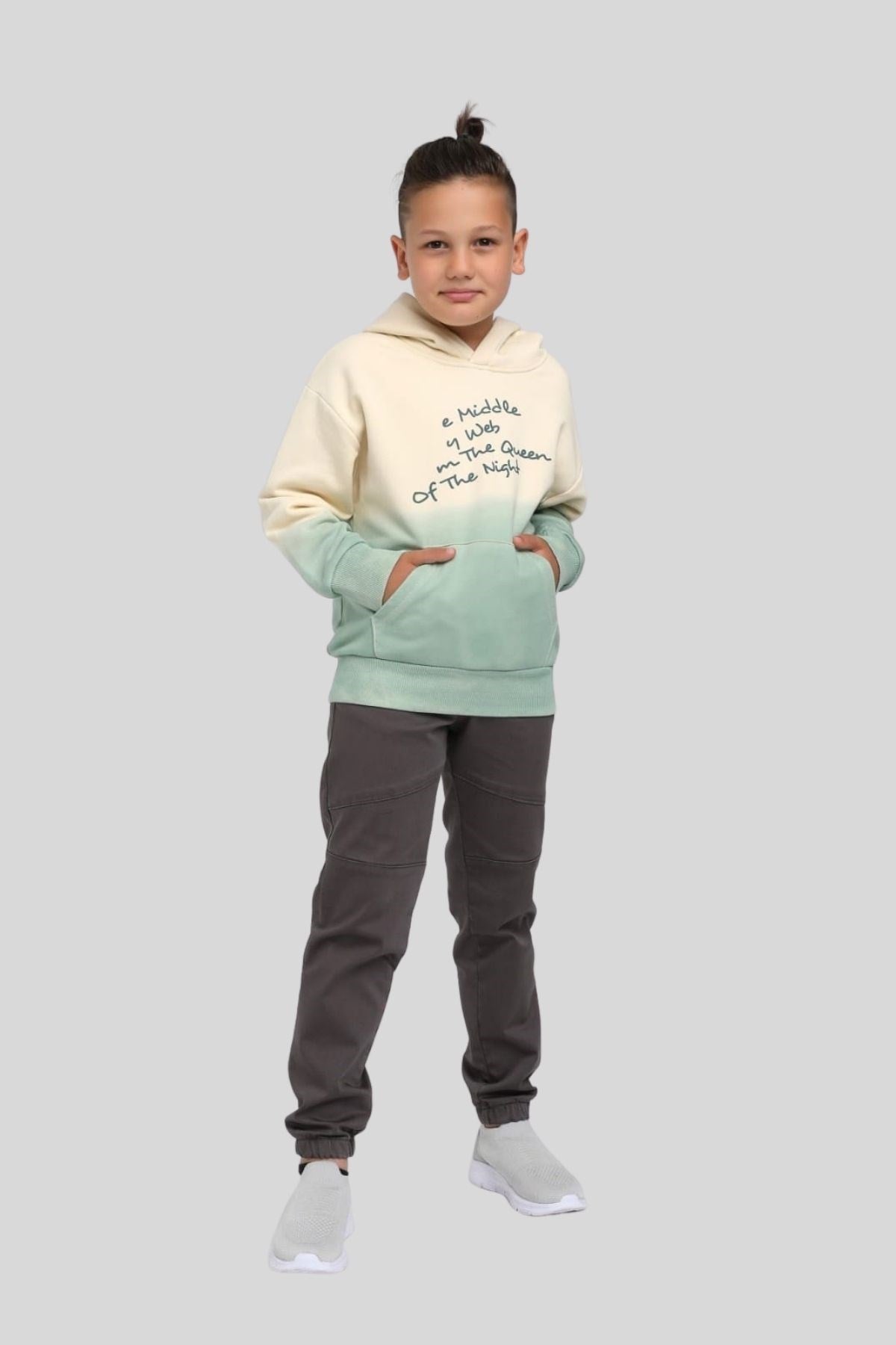 4-9 Yaş Erkek Çocuk Kapşonlu Sweat Krem
