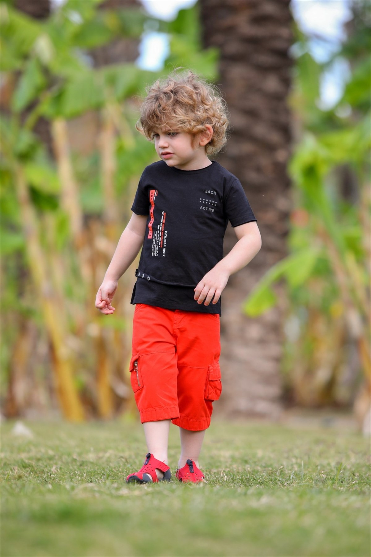 BEBE BASKILI ERKEK TSHIRT SİYAH/ORANJ