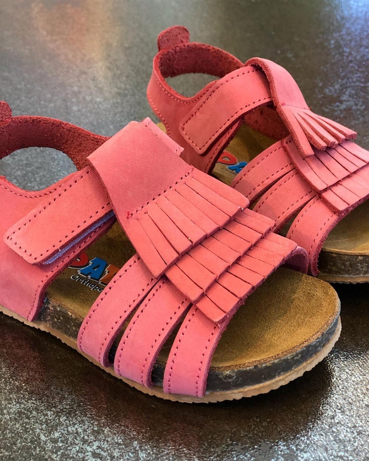 SANDALET MANTAR TABAN DERİ PEMBE