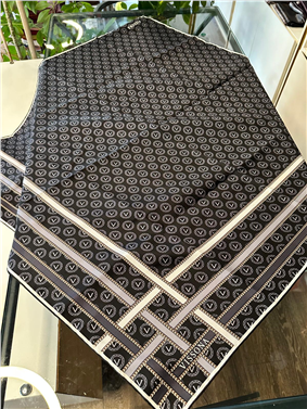 VİSSONA % 100 İPEK TWİL EŞARP