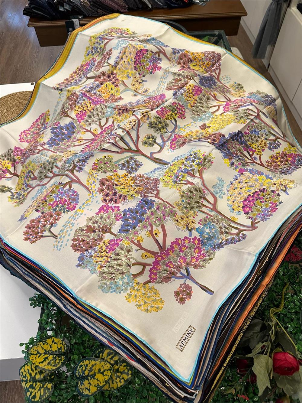 ARMİNE %100 İPEK TWİL EŞARP