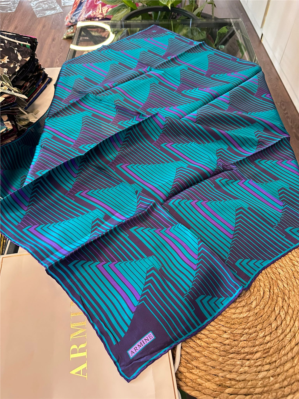 ARMİNE  %100 İPEK SURA EŞARP