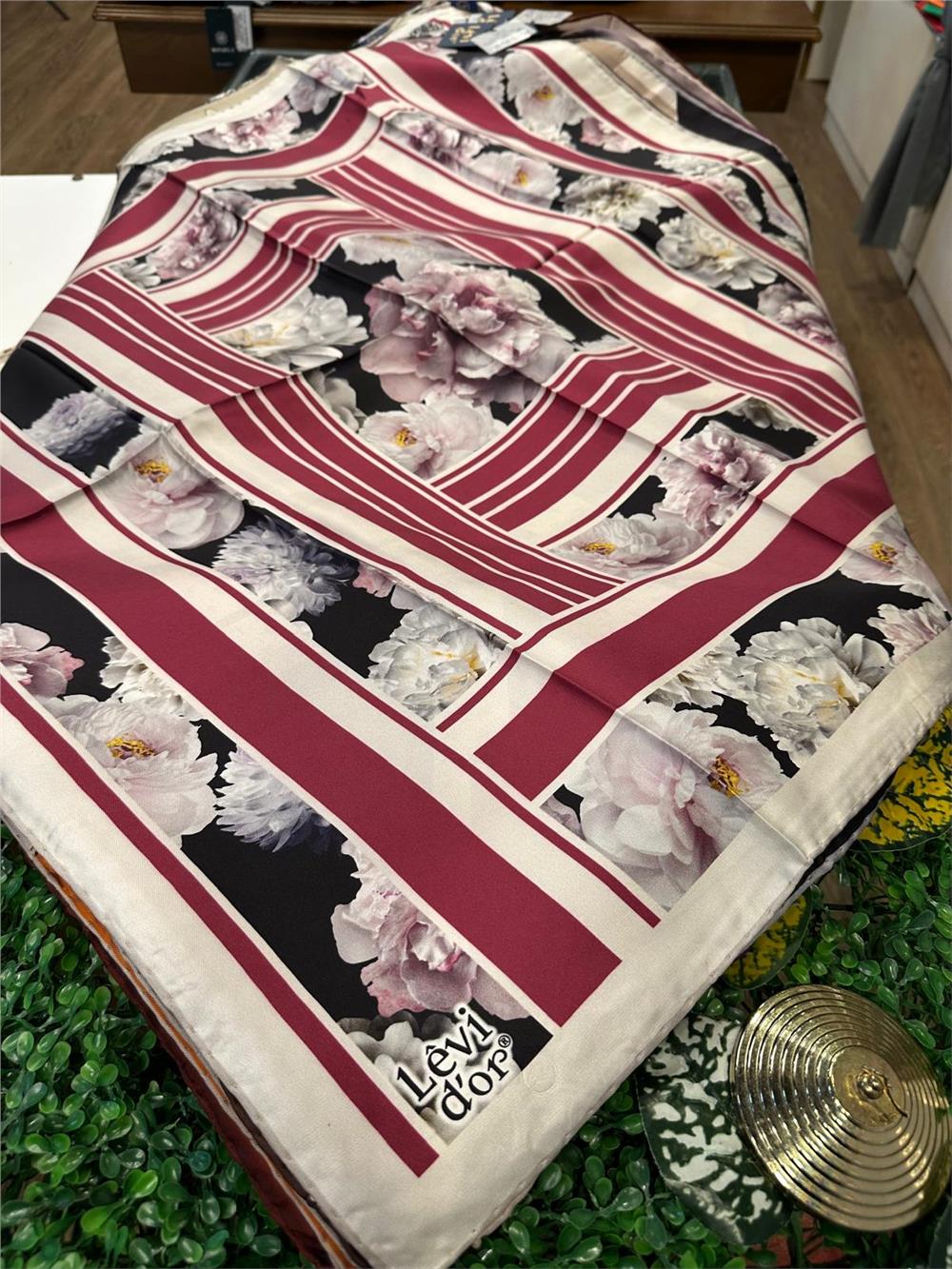 LEVİDOR ÖZEL SERİ % 100 İPEK TWİL EŞARP (NOSTALJİ)