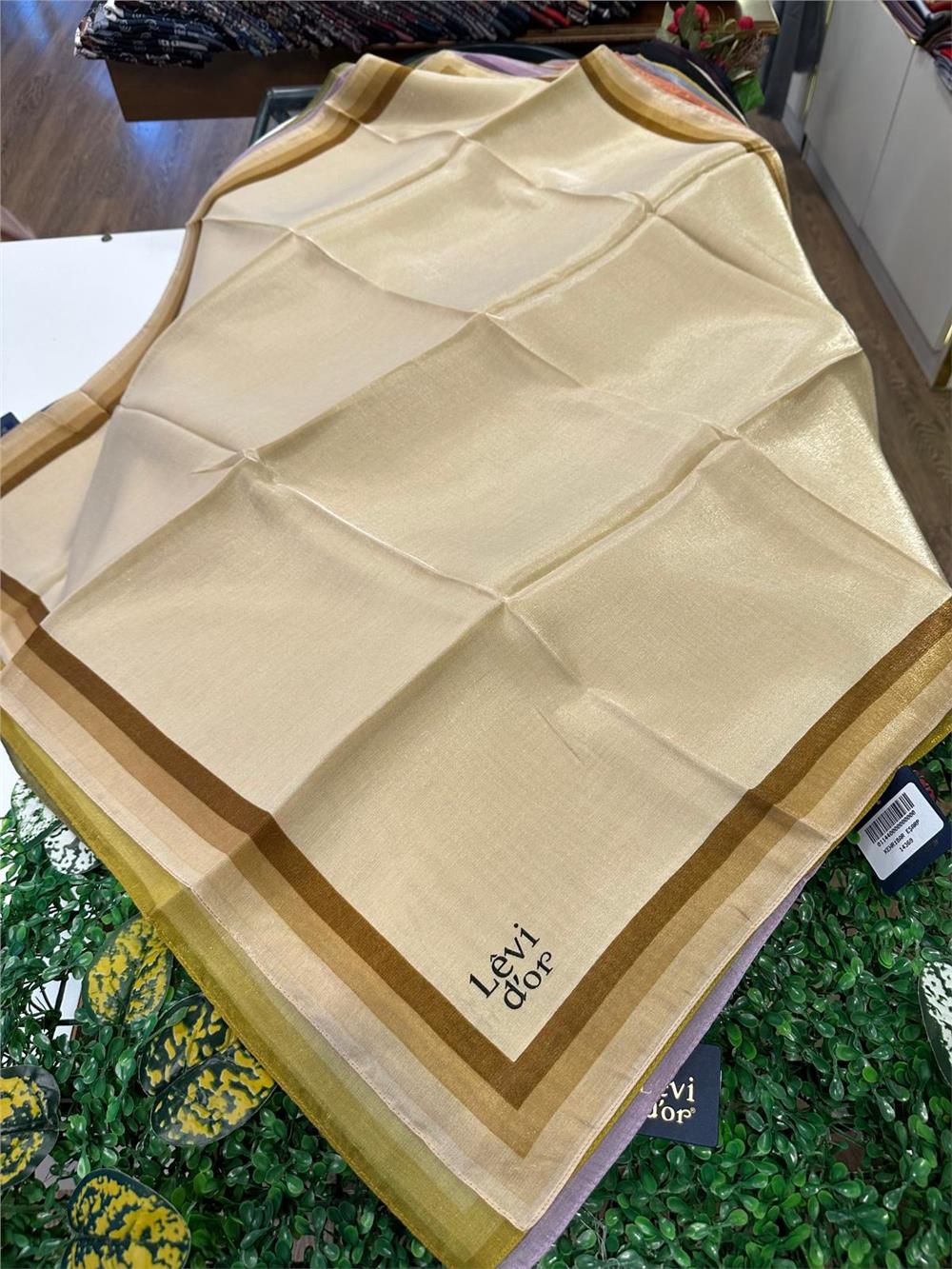 LEVİDOR -KEHRİBAR-MONOGRAM-PRAG MODAL EŞARP