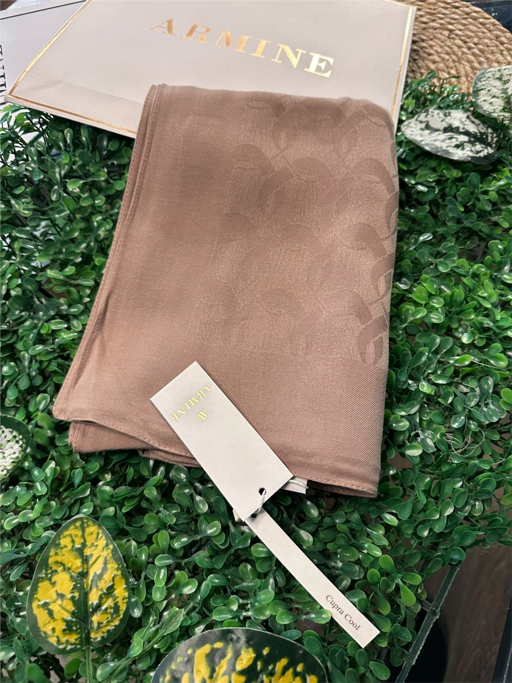 ARMİNE LYOCEL CUPRA ŞAL