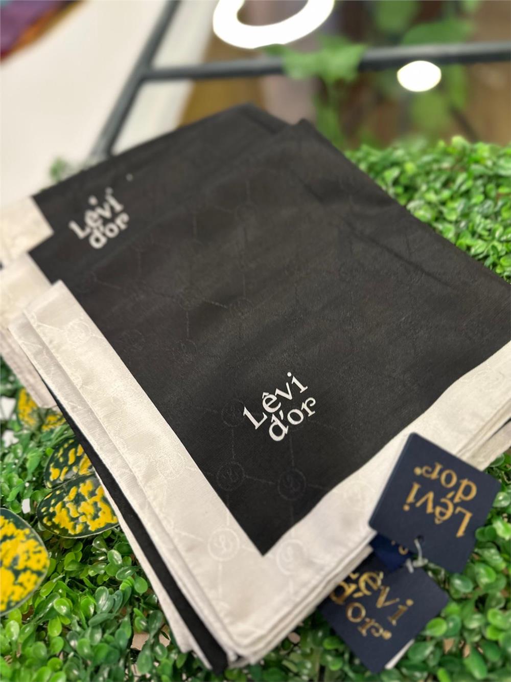 LEVİDOR -KEHRİBAR-MONOGRAM-PRAG MODAL EŞARP