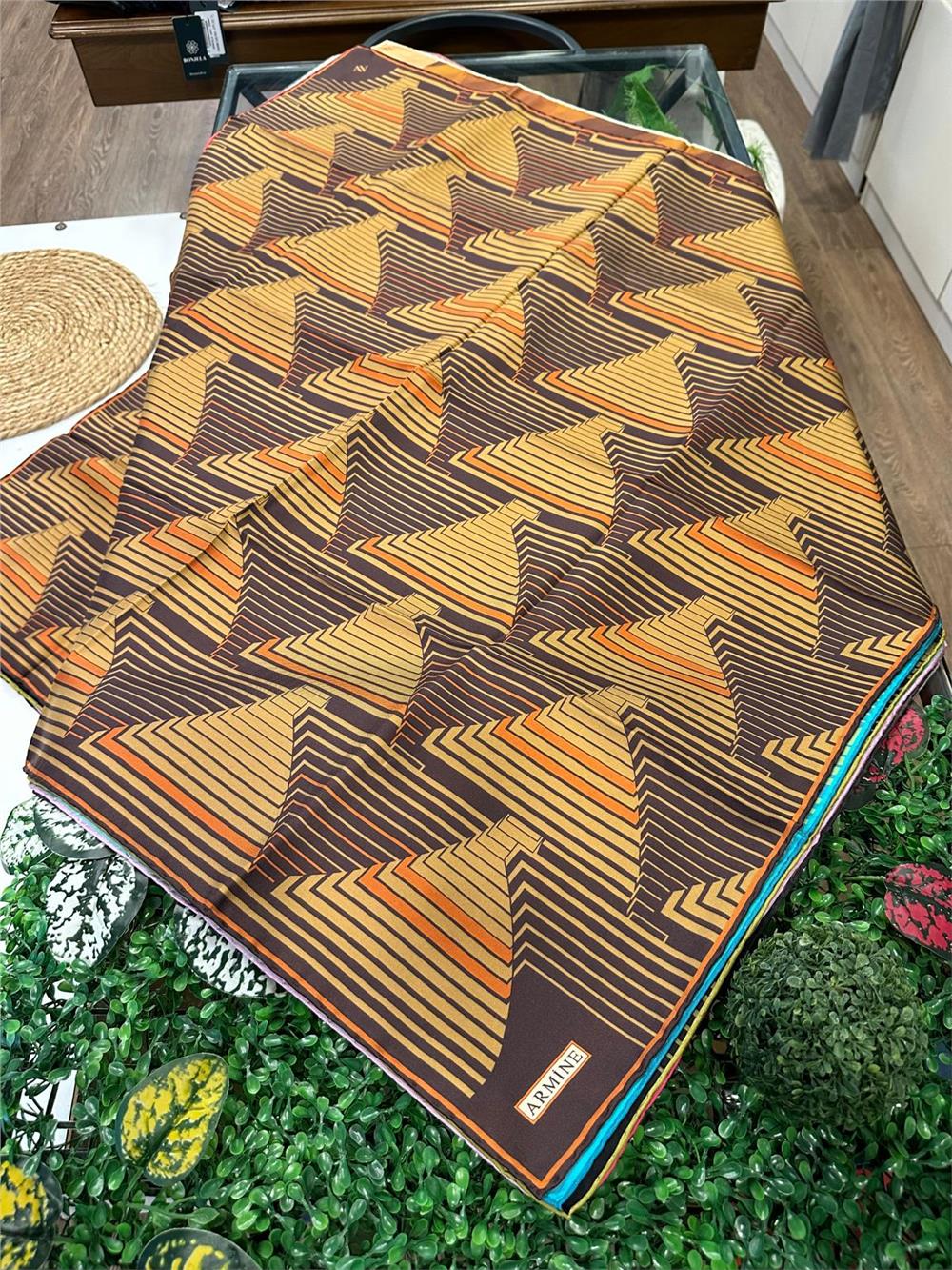 ARMİNE %100 İPEK TWİL EŞARP