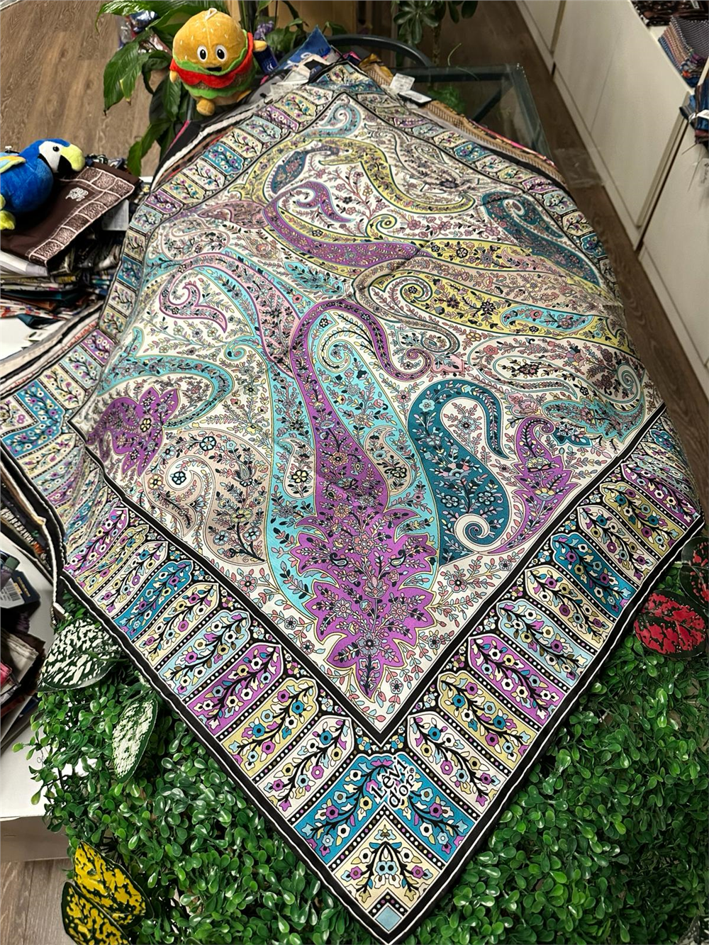 LEVİDOR % 100 İPEK TWİL EŞARP