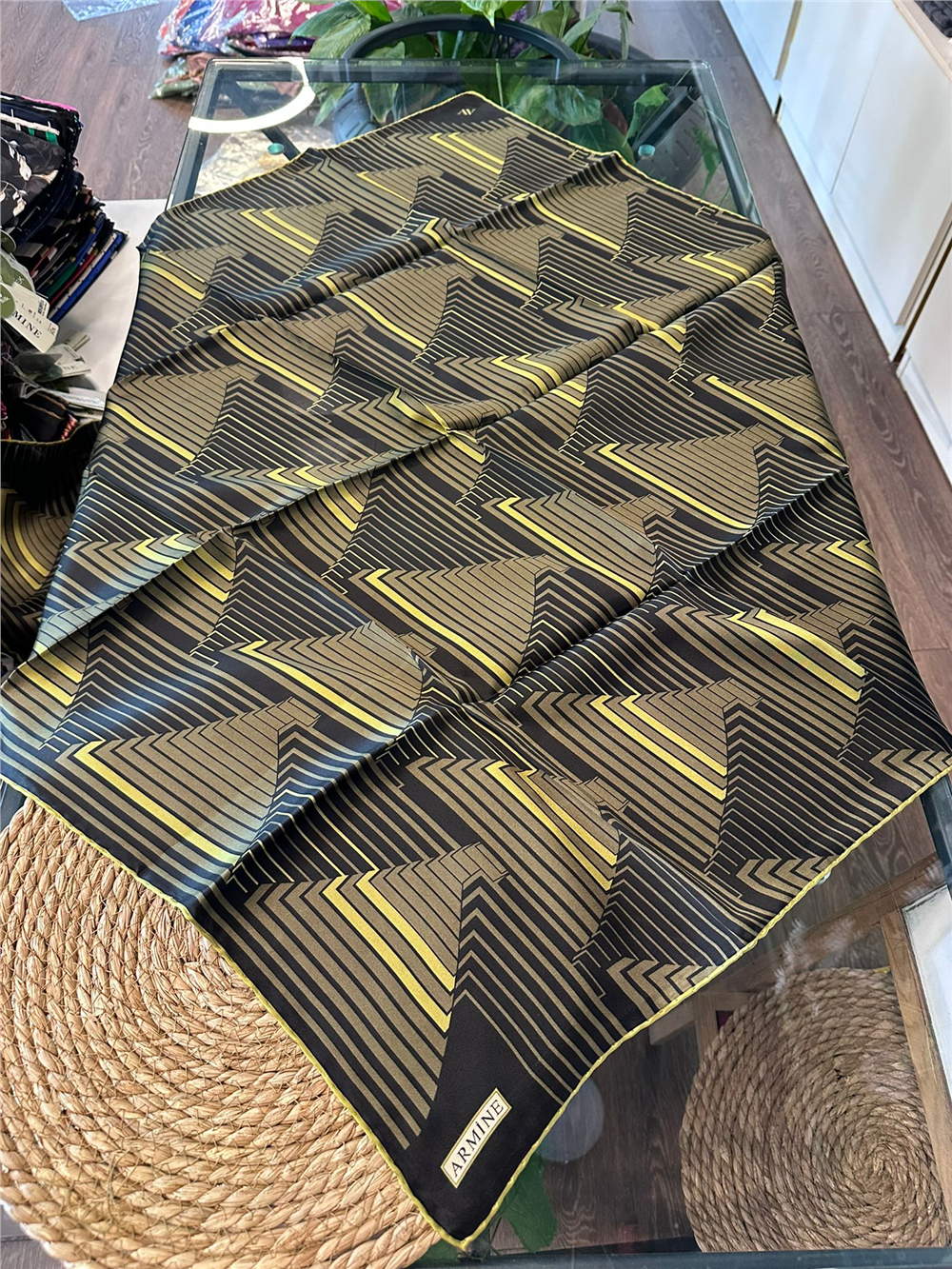 ARMİNE  %100 İPEK SURA EŞARP