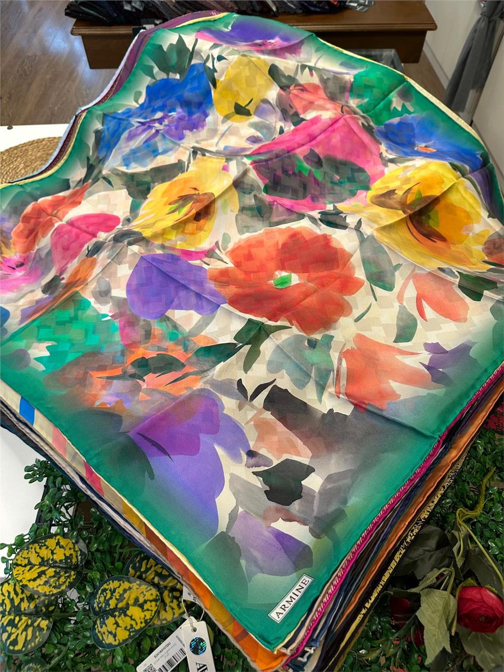 ARMİNE %100 İPEK TWİL EŞARP