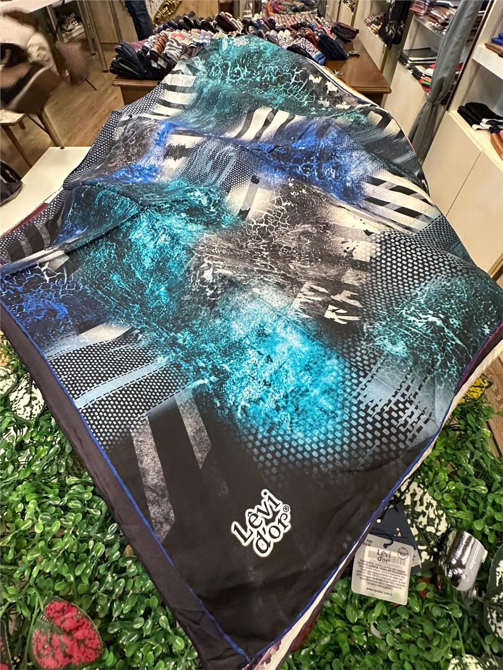 LEVİDOR ÖZEL SERİ % 100 İPEK TWİL EŞARP (NOSTALJİ)