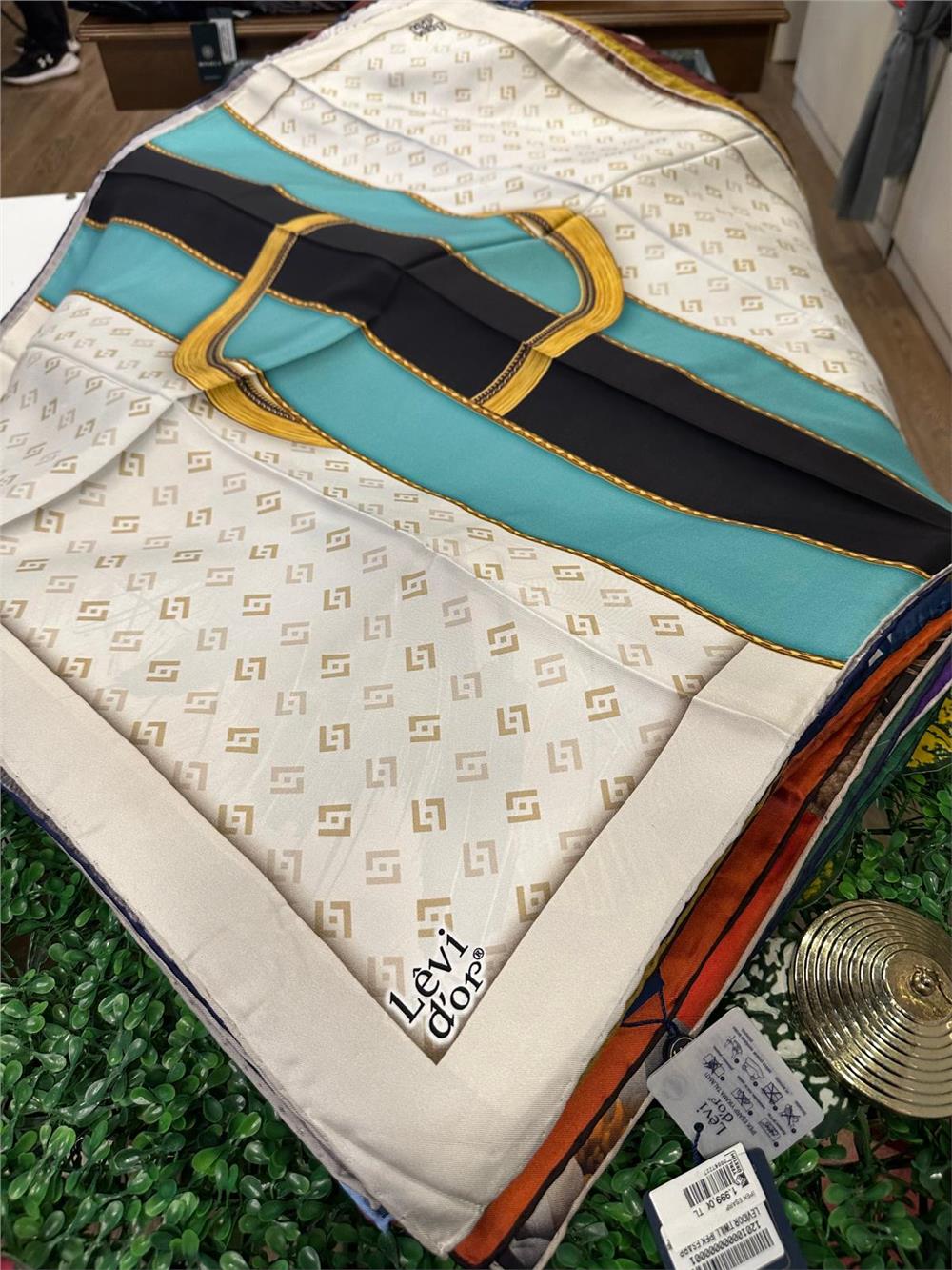 LEVİDOR ÖZEL SERİ % 100 İPEK TWİL EŞARP (NOSTALJİ)