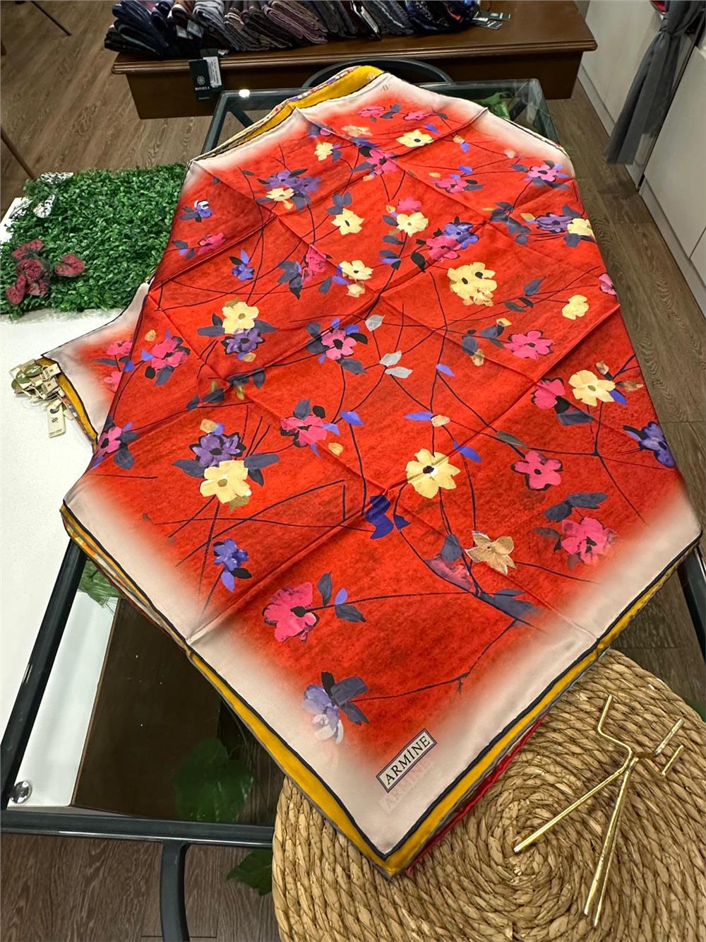 ARMİNE %100 İPEK SURA EŞARP