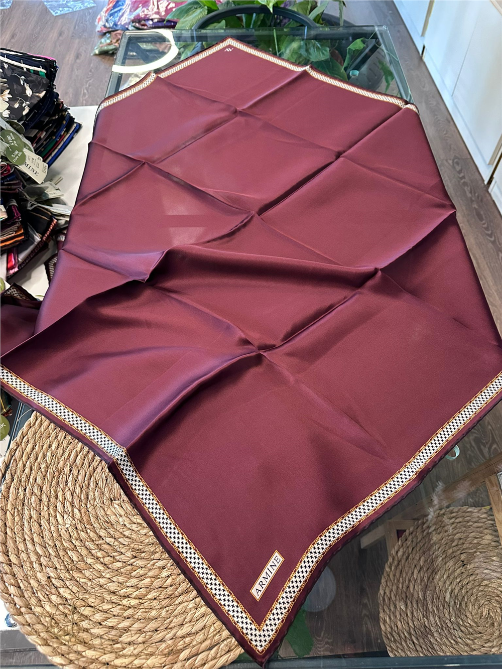 ARMİNE  %100 İPEK SURA EŞARP