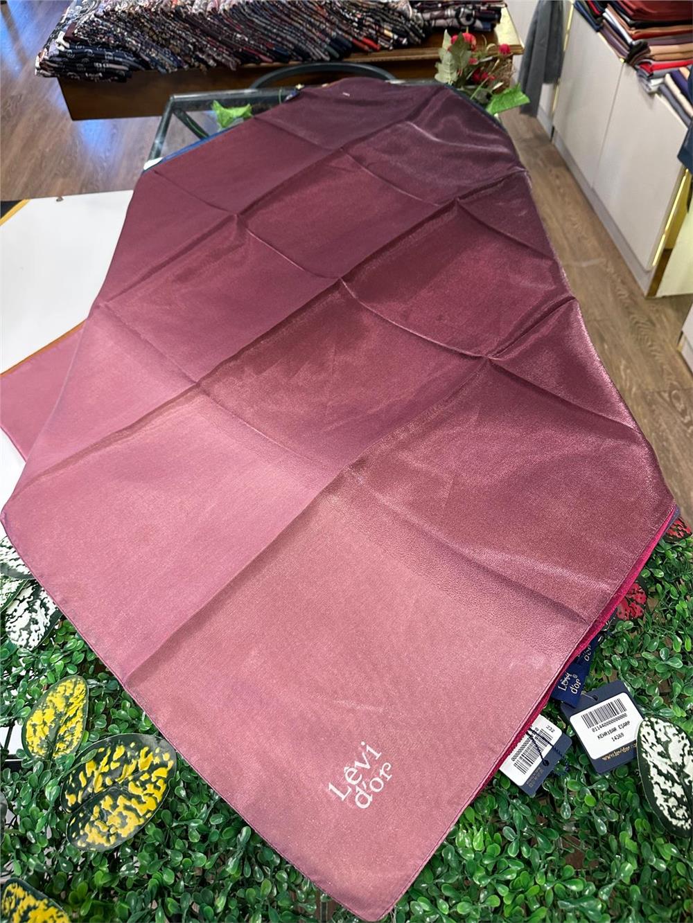LEVİDOR -KEHRİBAR-MONOGRAM-PRAG MODAL EŞARP