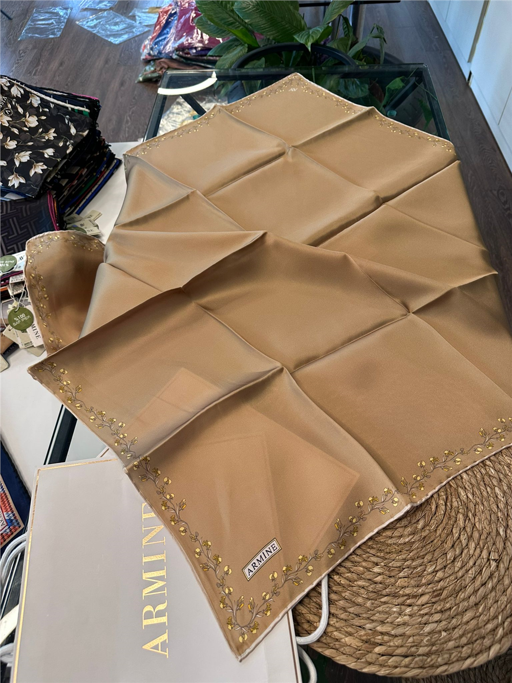 ARMİNE  %100 İPEK SURA EŞARP