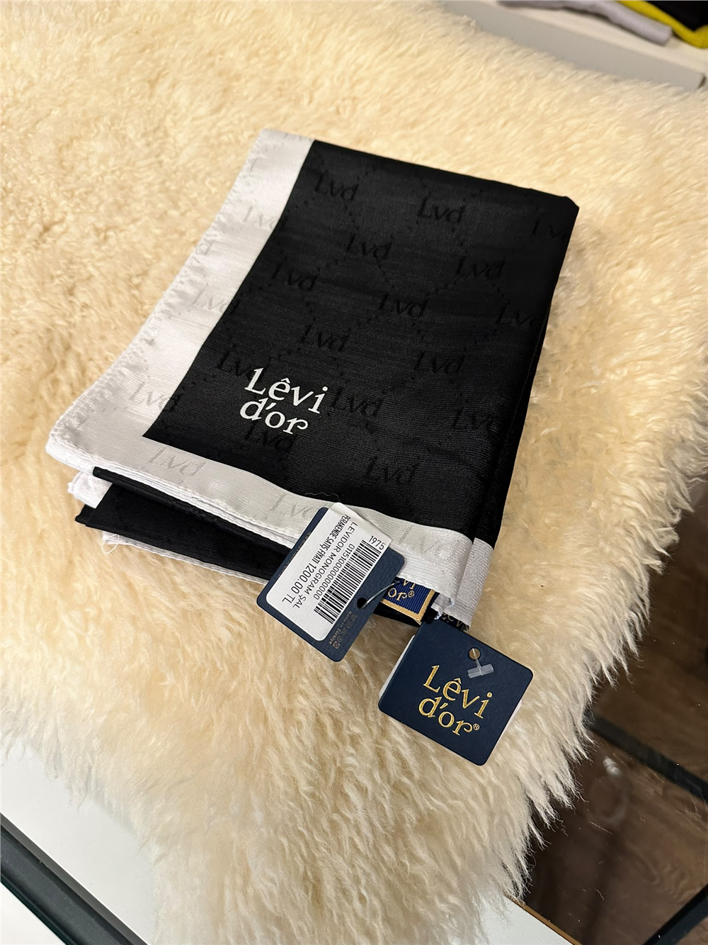 LEVİDOR MONOGRAM ŞAL