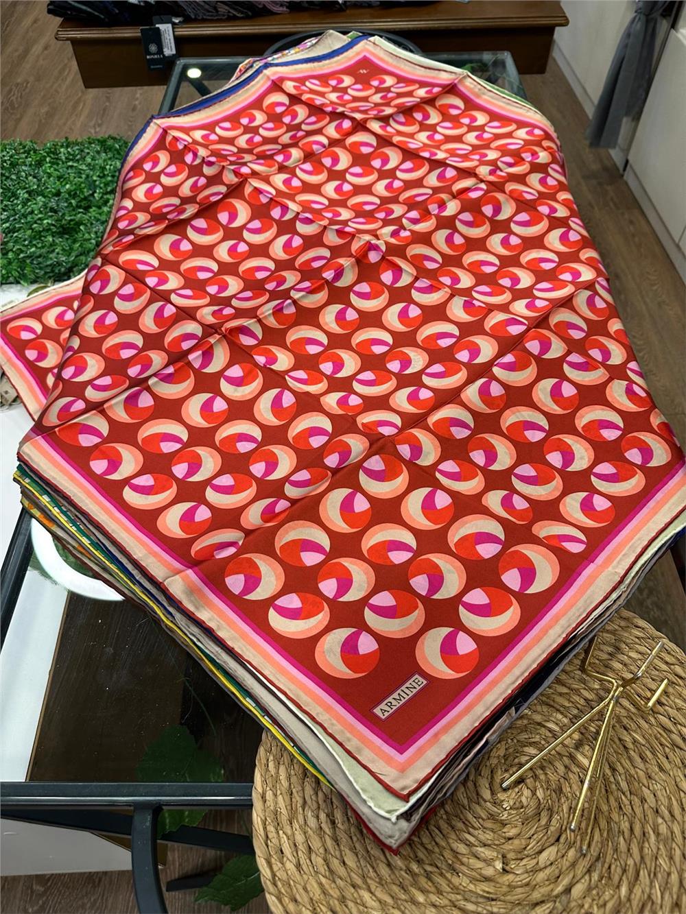 ARMİNE %100 İPEK SURA EŞARP