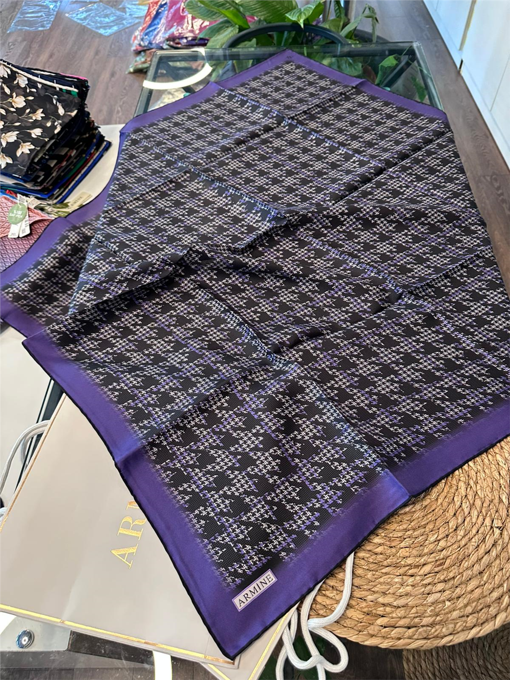 ARMİNE  %100 İPEK SURA EŞARP