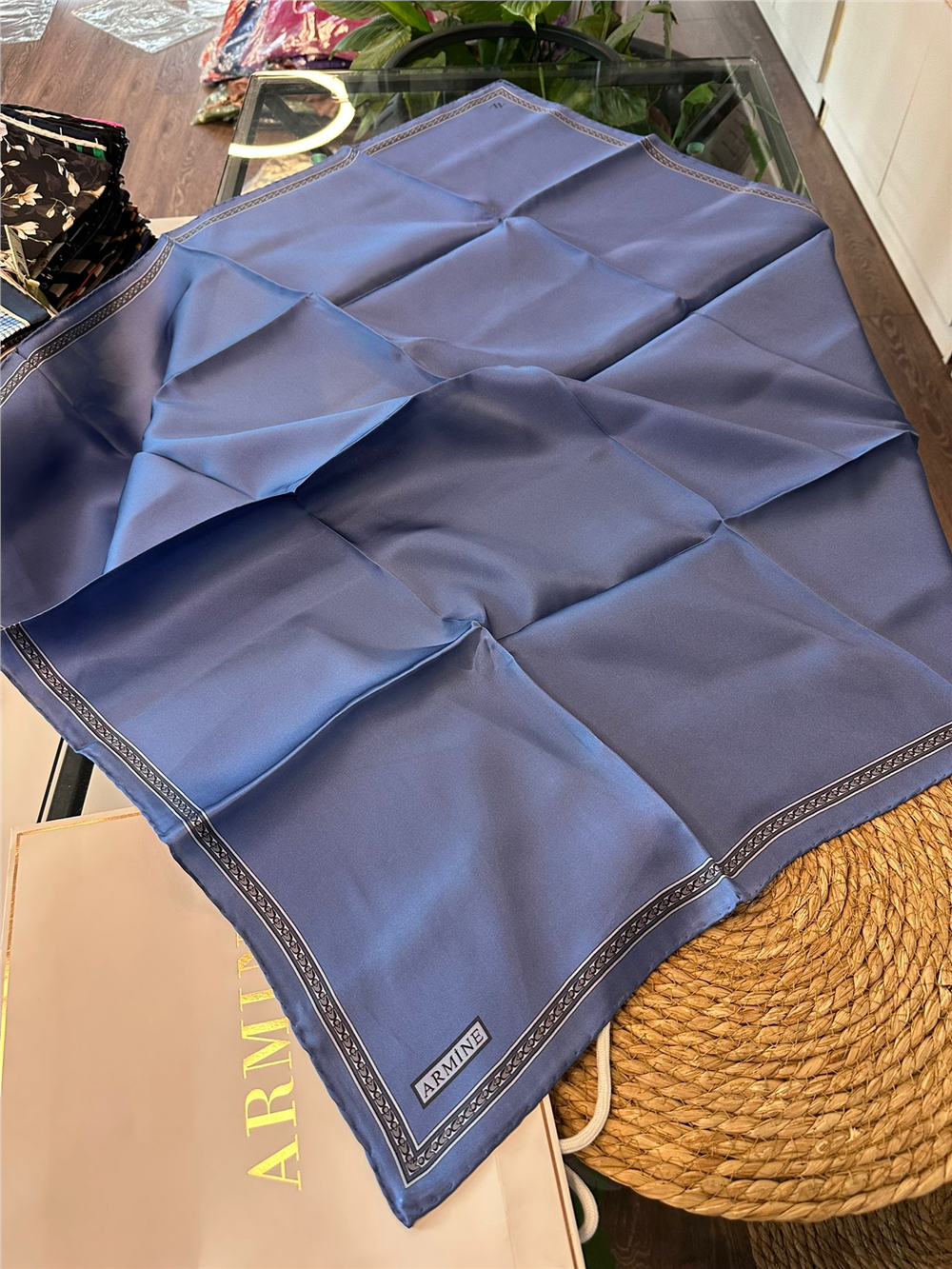 ARMİNE  %100 İPEK SURA EŞARP