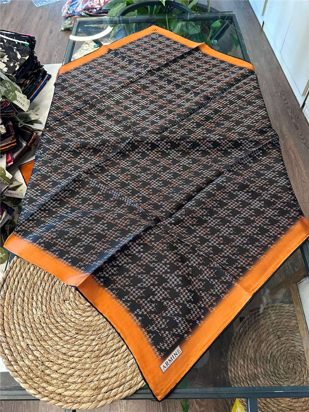 ARMİNE  %100 İPEK SURA EŞARP