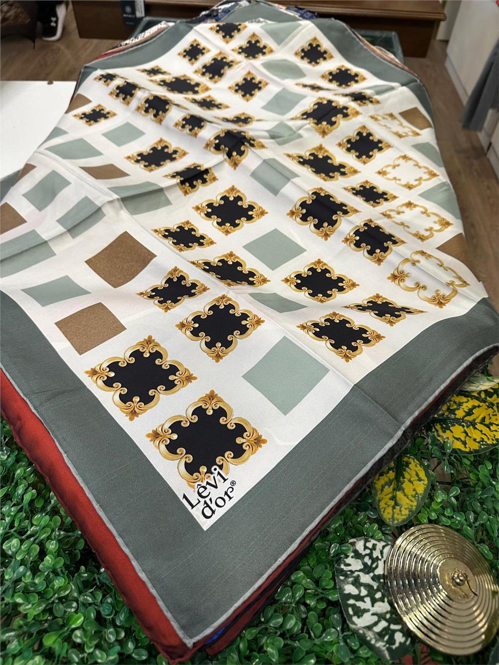 LEVİDOR ÖZEL SERİ % 100 İPEK TWİL EŞARP (NOSTALJİ)