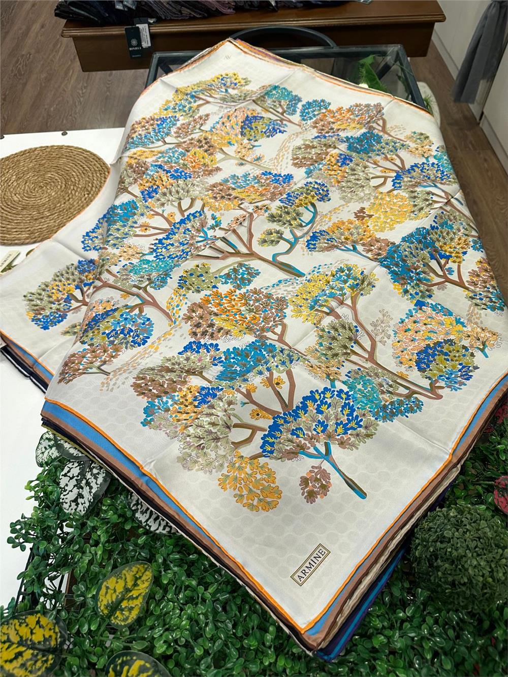 ARMİNE %100 İPEK TWİL EŞARP