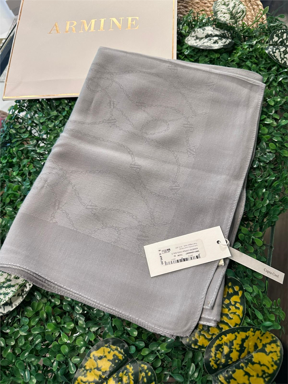 ARMİNE LYOCEL CUPRA ŞAL
