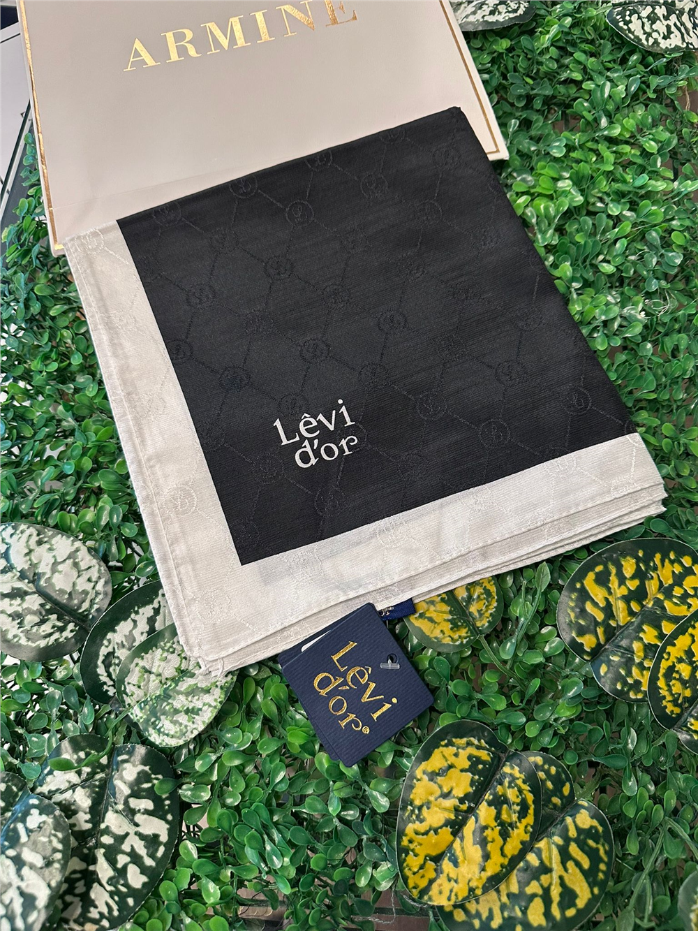 LEVİDOR MONOGRAM KARE EŞARP