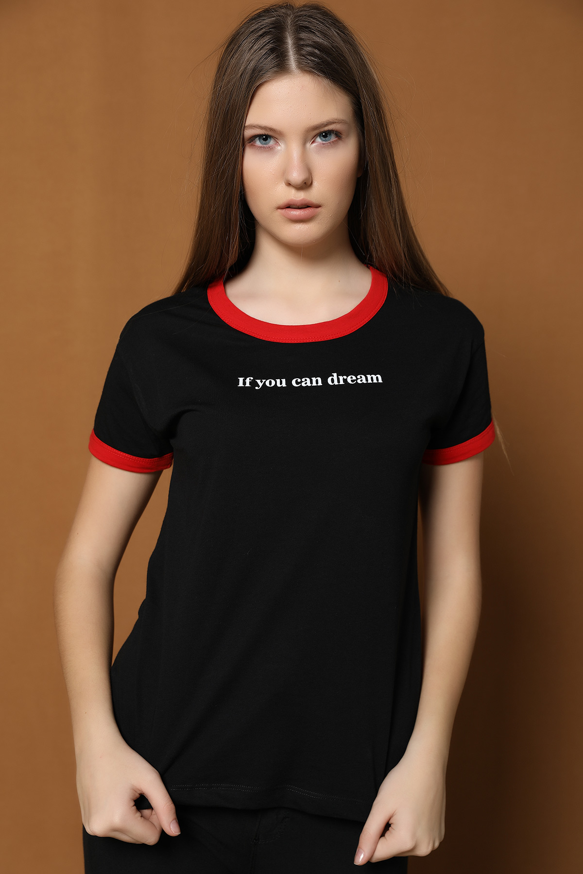 Siyah Baskılı Kadın T-shirt 300423- tozlu.com