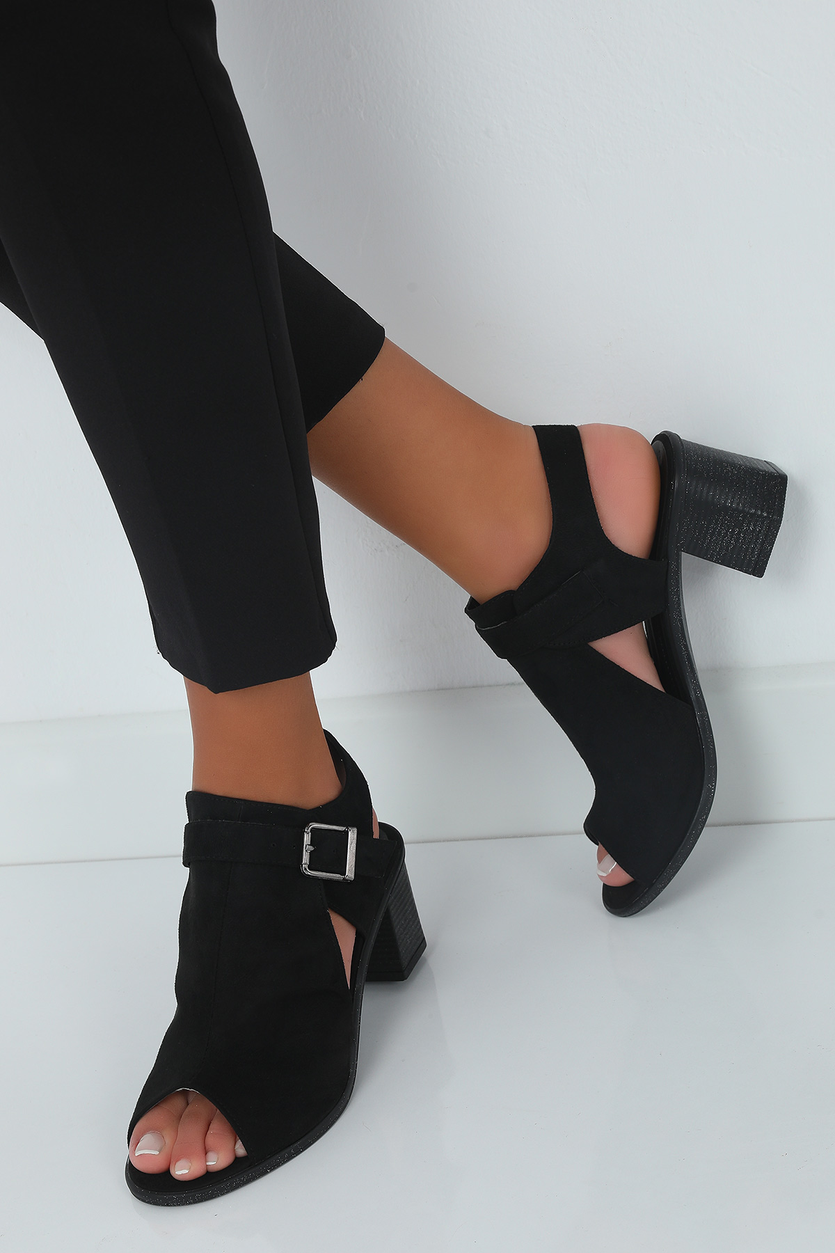 SiyahSüet Kadın Topuklu Sandalet 444281- tozlu.com