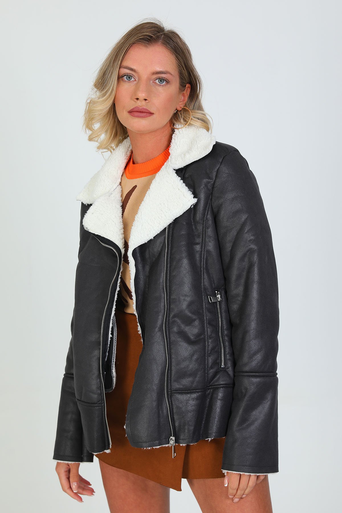 Kadın Zara Fermuar Detaylı İçi Peluşluşlu Ceket Siyah 490996 - tozlu.com