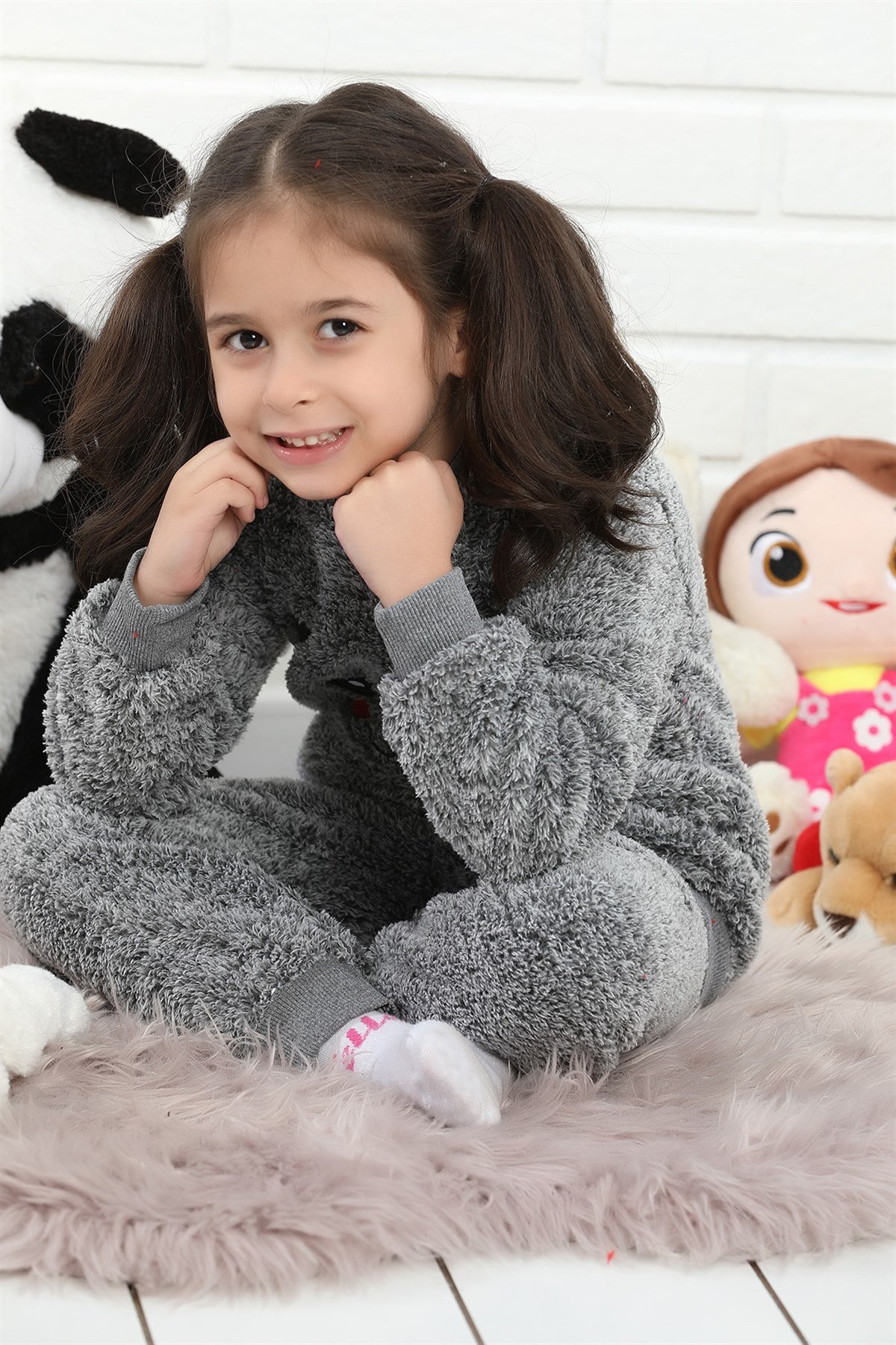Baskılı Peluş Kız Çocuk Pijama Takımı