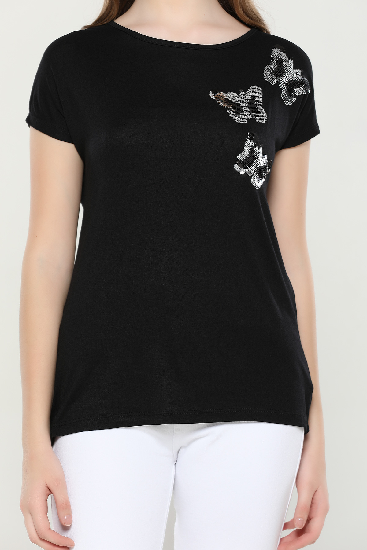 Siyah Pullu Kadın T-shirt 349343- tozlu.com