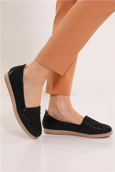 Kadın Taş Detaylı Desenli Babet Ayakkabı Siyah