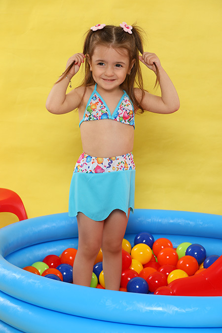 Mavi Kız Çocuk Üçgen Kesim Baskılı Etekli Bikini Takım 478993