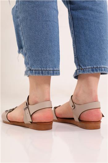 Ten Kadın Düğme Detaylı Topuksuz Sandalet