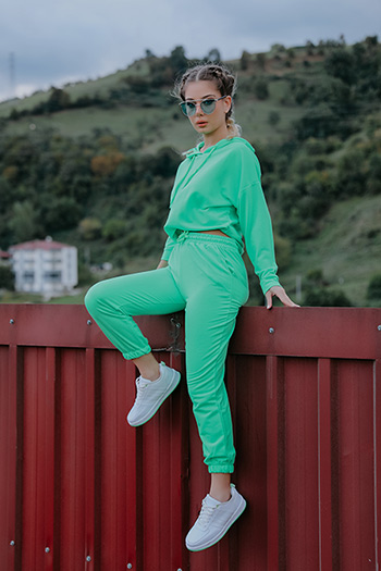 Neon Yeşil Kapüşonlu Yaka İpli Kadın Eşofman Takımı 460646