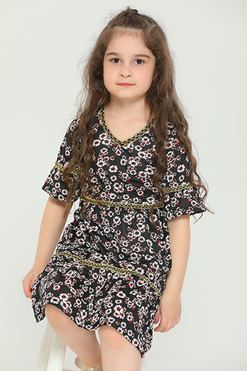 Siyah Kız Çocuk Likralı V Yaka Çiçek Desenli Elbise 480468