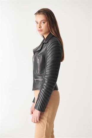 WOMEN'S LEATHER JACKETEVA Black Leather Jacket