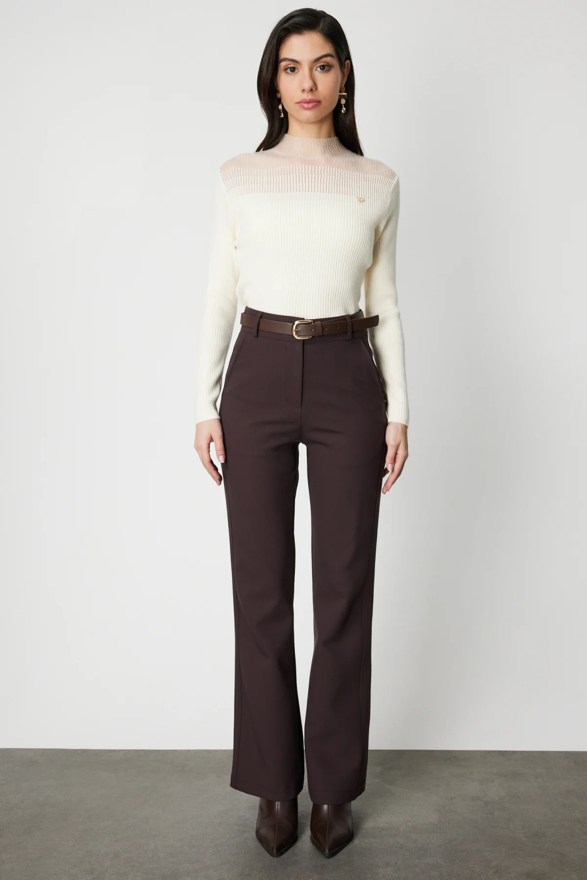 2026 KIŞOn Beli Kemerli İspanyol Paça PantolonON FASHION4912764187