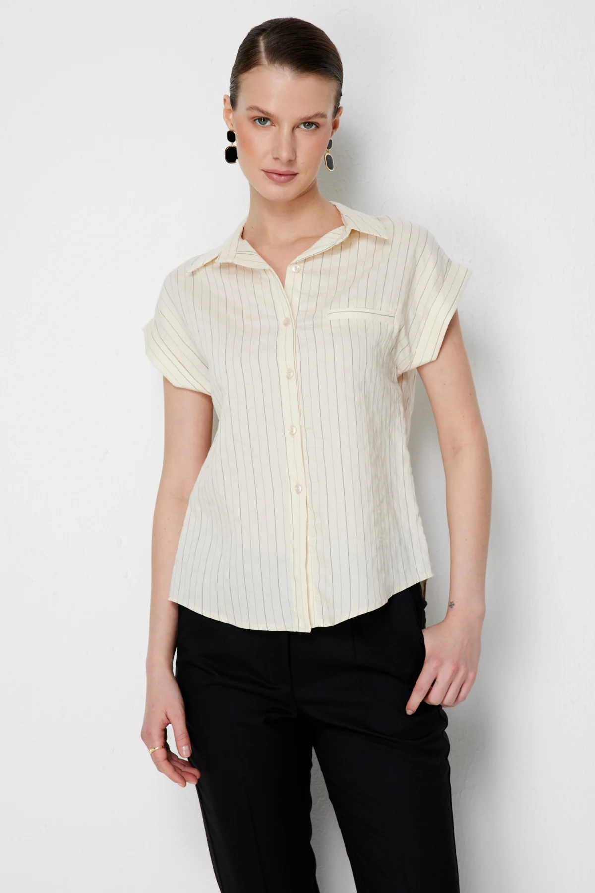 2026 İlkbaharOn Fashion GÖMLEK ÇİZGİLİ KISA KOLON FASHION5012774545