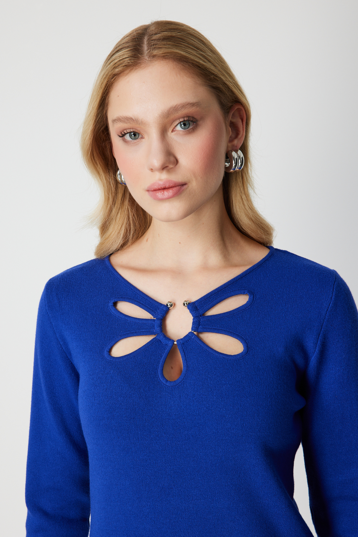 KadınOn Yakası Pencereli Triko KazakON FASHION4912763322