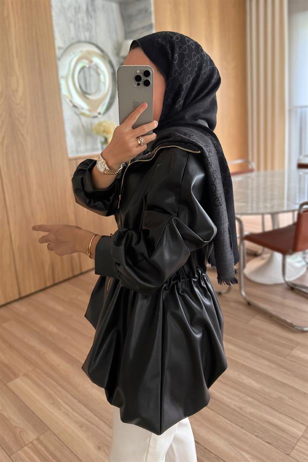 Beli Büzgülü Deri Ceket - Siyah