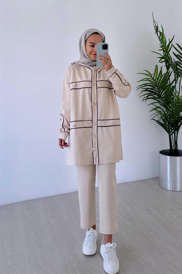 Biyeli Düğme Detay İki İplik Takım - Bej