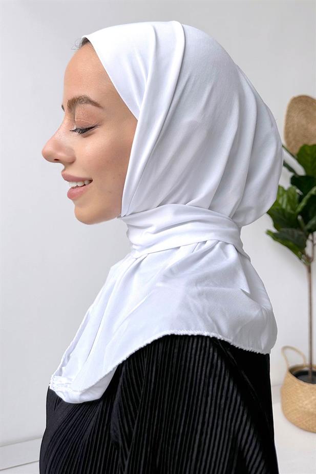 Çıtçıtlı Bone - Beyaz