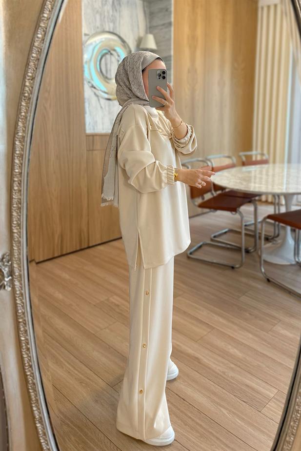 Gold Düğme Detay Modal Takım - Bej